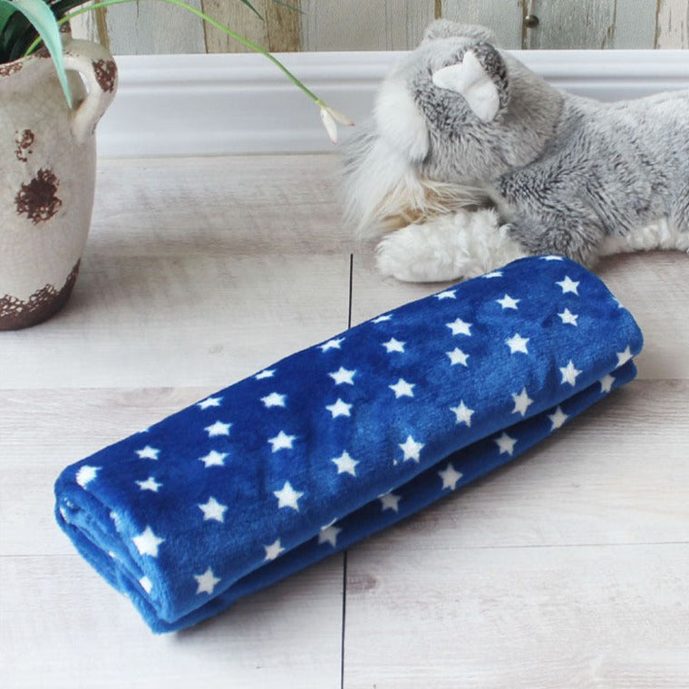 Soft and Comfortable Quilted Cloth Pet Blanket: For All Seasons | Blue | Close Up